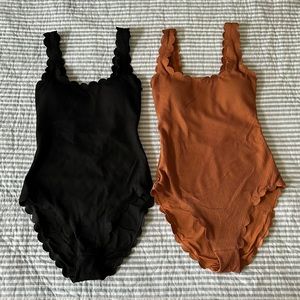 Set of 2 Aerie Waffle Scalloped One Piece Swimsuits Size Small Long